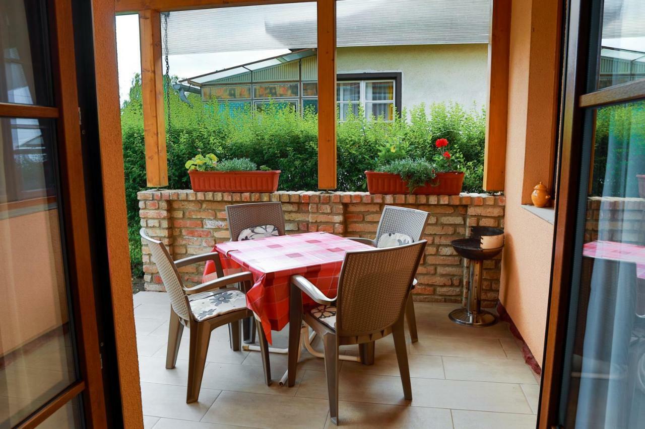 Balaton Apartman Balatonmáriafürdő Extérieur photo